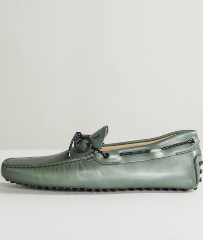 gommino-leather-driving-shoe-emerald-green.jpg